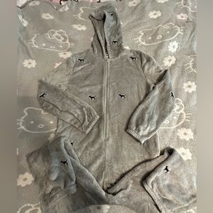 Victoria's Secret PINK Gray Dog Pattern Zipper Onesie M/L